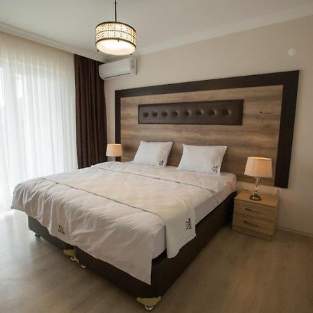 Black Rose Aparthotel Kaşüstü Εξωτερικό φωτογραφία