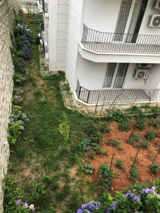 Black Rose Aparthotel Kaşüstü Εξωτερικό φωτογραφία